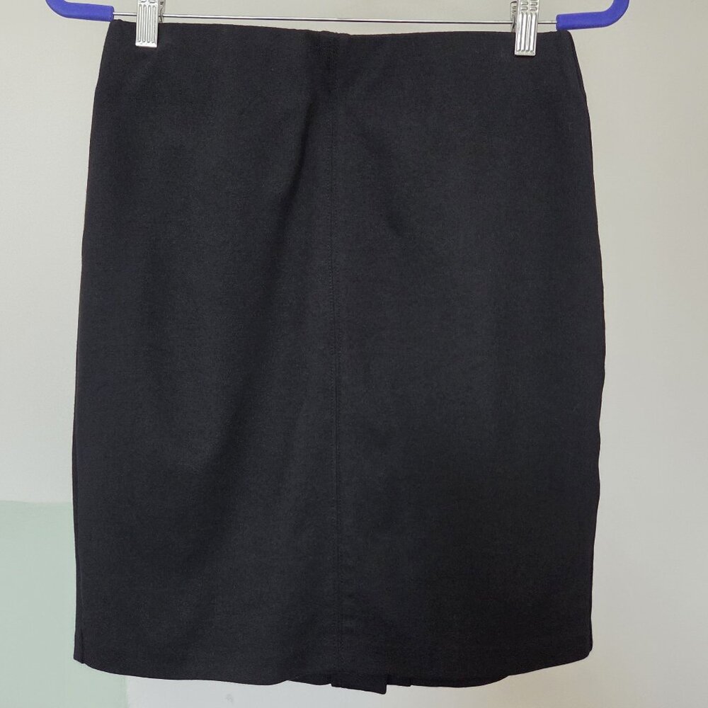 Roz & Ali Stretch Ponte Straight Black Skirt